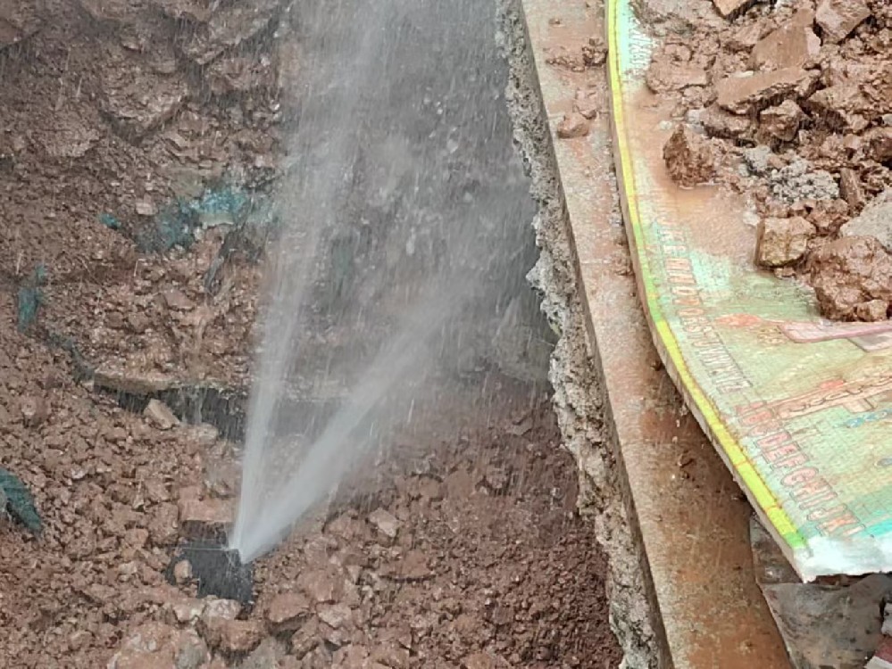 崇左地区消防水管漏水检测定点开挖